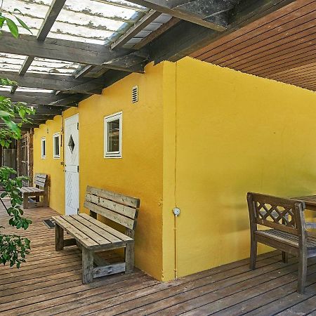 6 Person Holiday Home In Aakirkeby Ruang foto